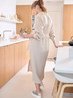Robe-chemise Longue Gaze De Coton Grossesse Et Allaitement 18 Robe-chemise Longue Gaze De Coton Grossesse Et Allaitement -Cyrillus || PETIT BATEAU || MINNIE Soldes Boutique robe chemise longue gaze de coton grossesse et allaitement 7