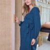 Robe Courte Portefeuille Unie Grossesse Et Allaitement 2 Robe Courte Portefeuille Unie Grossesse Et Allaitement -Cyrillus || PETIT BATEAU || MINNIE Soldes Boutique robe courte portefeuille unie grossesse et allaitement