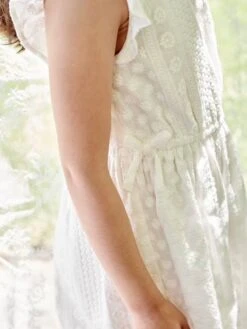 Robe De Cérémonie Brodée Fille 12 Robe De Cérémonie Brodée Fille -Cyrillus || PETIT BATEAU || MINNIE Soldes Boutique robe de ceremonie brodee fille 1