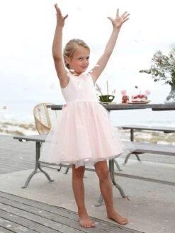 Robe De Cérémonie Fille En Satin Et Tulle 12 Robe De Cérémonie Fille En Satin Et Tulle -Cyrillus || PETIT BATEAU || MINNIE Soldes Boutique robe de ceremonie fille en satin et tulle 1
