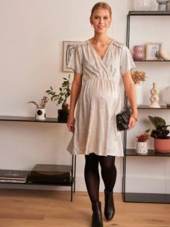 Robe Irisée Cache-coeur Grossesse Et Allaitement 15 Robe Irisée Cache-coeur Grossesse Et Allaitement -Cyrillus || PETIT BATEAU || MINNIE Soldes Boutique robe irisee cache coeur grossesse et allaitement 5