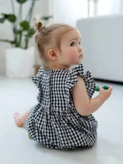 Robe Sans Manches Bébé Seersucker -Cyrillus || PETIT BATEAU || MINNIE Soldes Boutique robe sans manches bebe seersucker 7